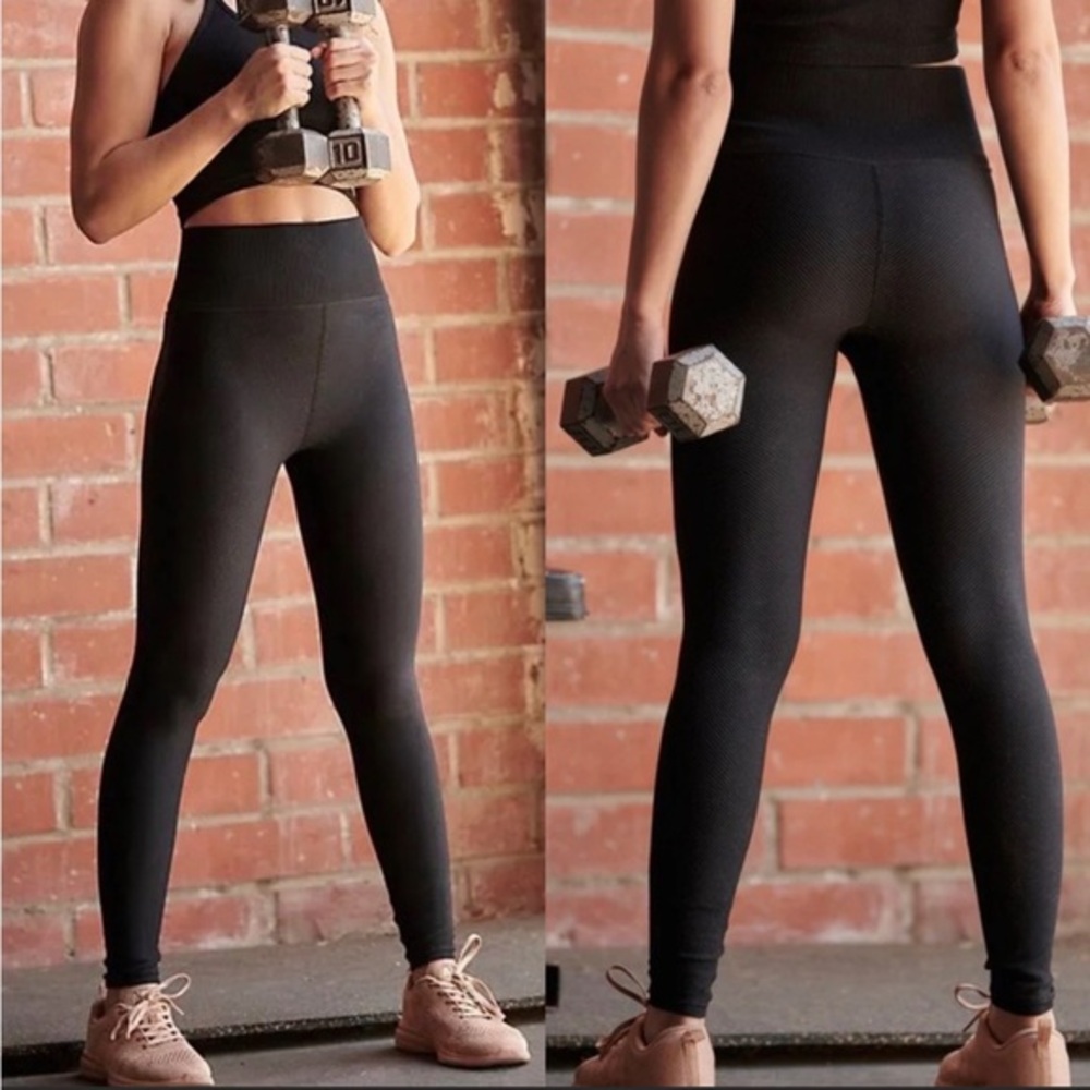 🆕 Free‎ People Free Throw Leggings - Picture 2 of 2